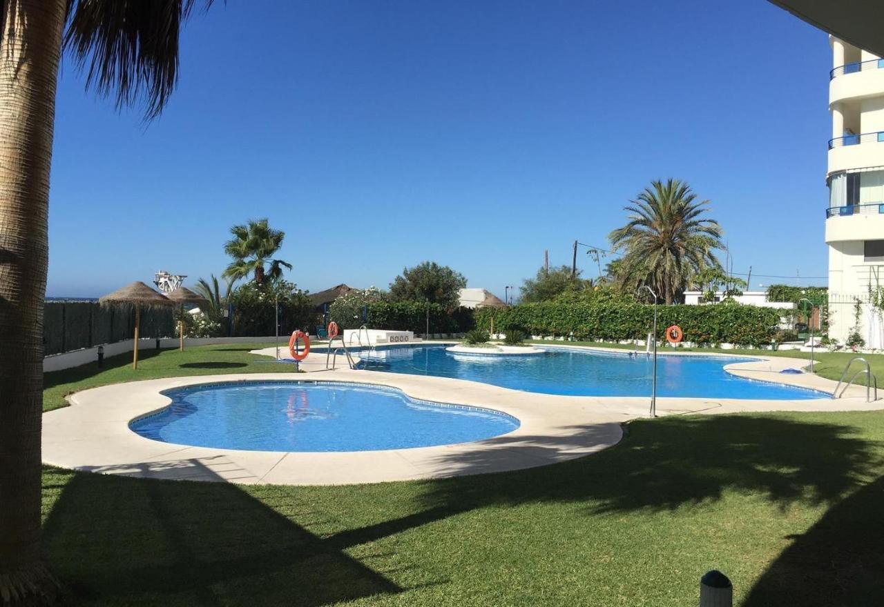 First Line Beach Apartment Marbella Buitenkant foto