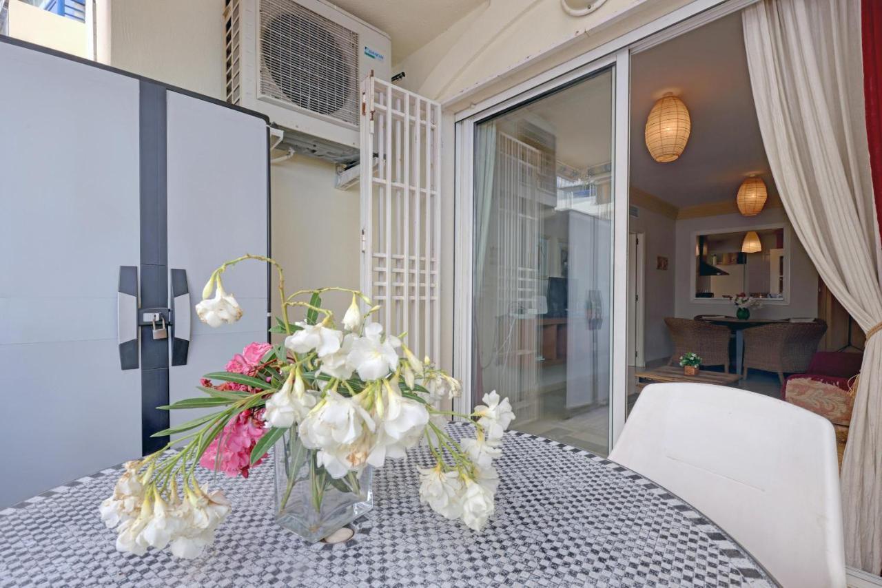 First Line Beach Apartment Marbella Buitenkant foto